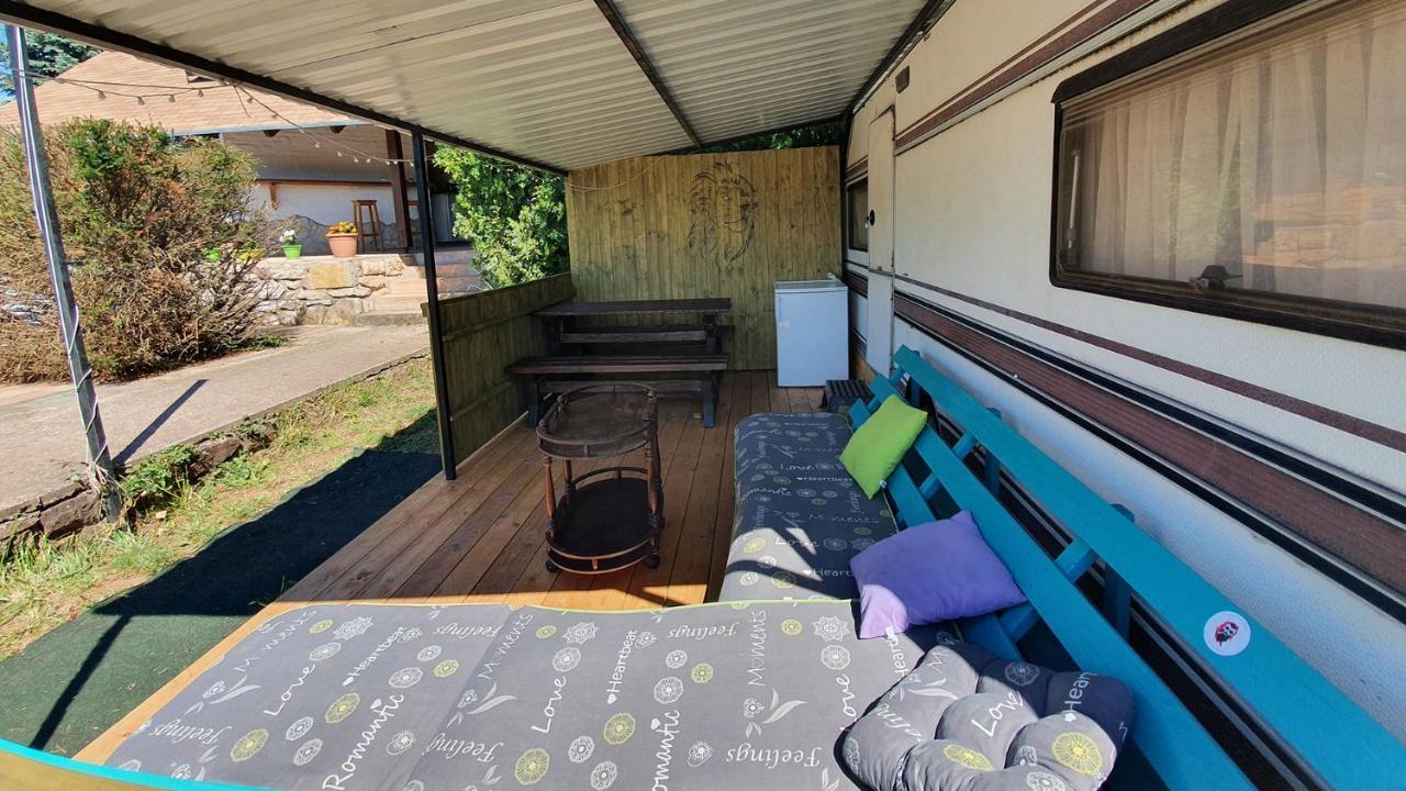 Mandel Camping Paloznak Rum bild