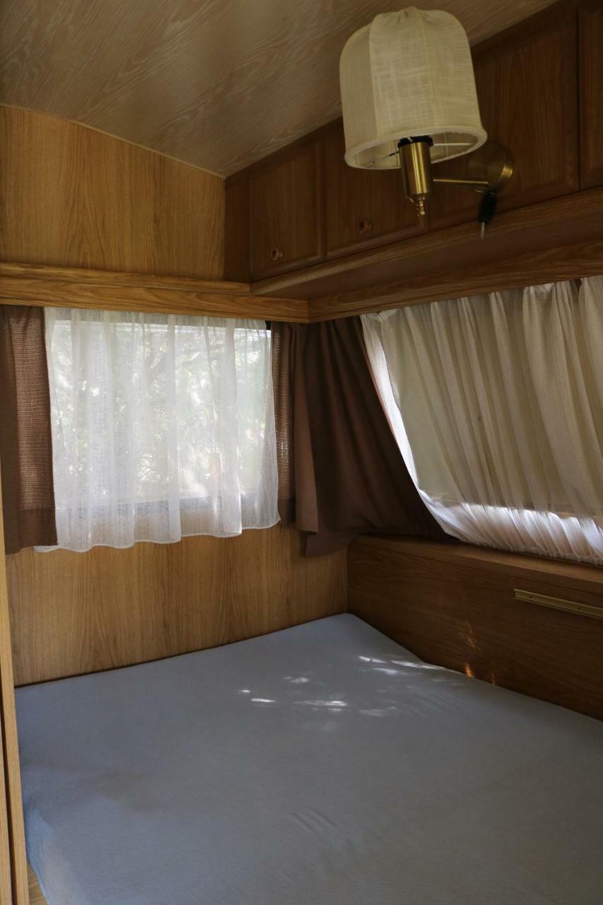 Mandel Camping Paloznak Rum bild